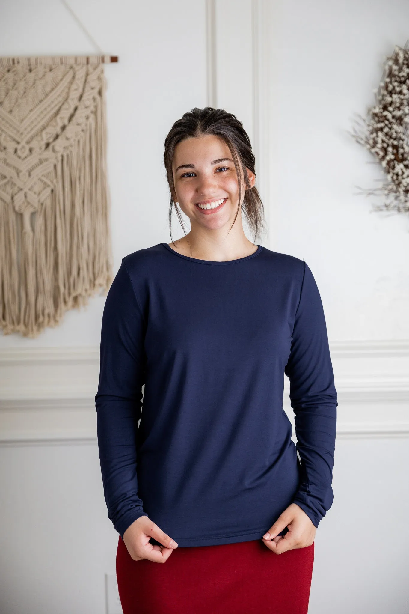 Essential LONG SLEEVE Tee (Solids)