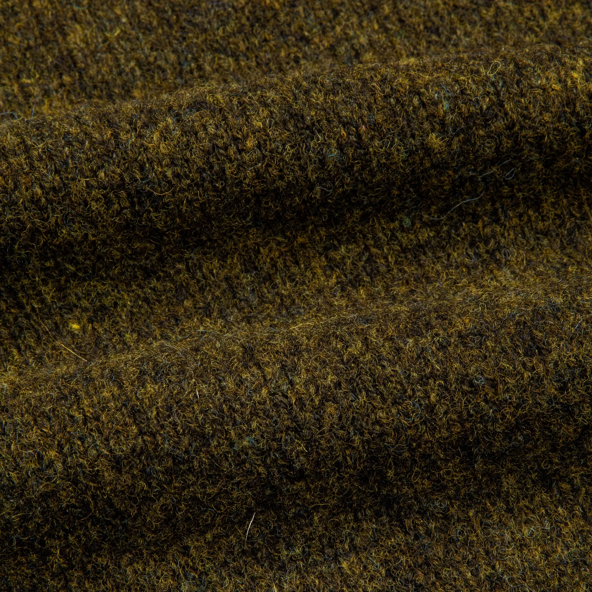 Laurence J. Smith Super Soft Seamless Crew Neck Pullover Pineshadow