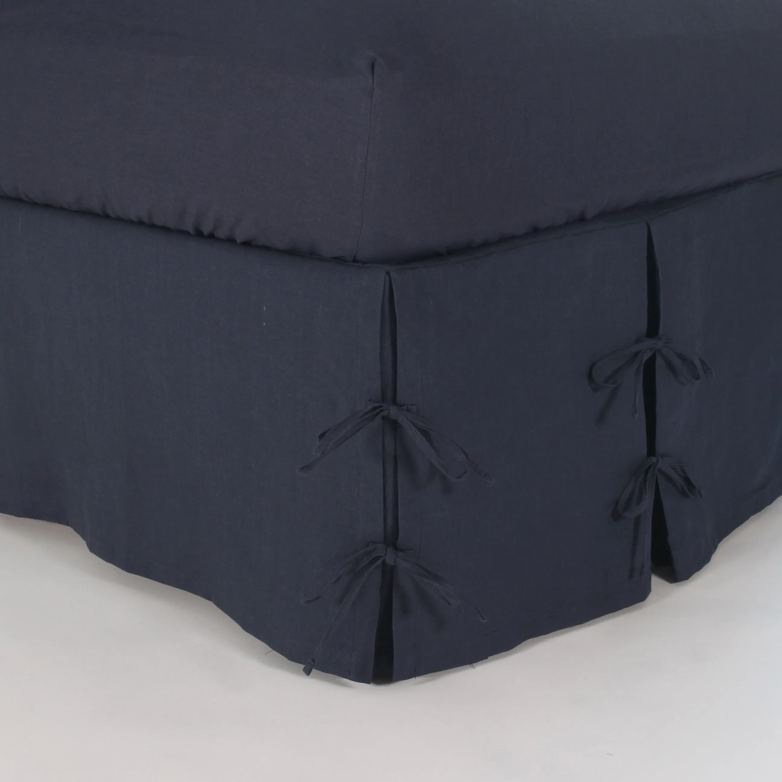 Linen Knotted Bed Skirt - night blue