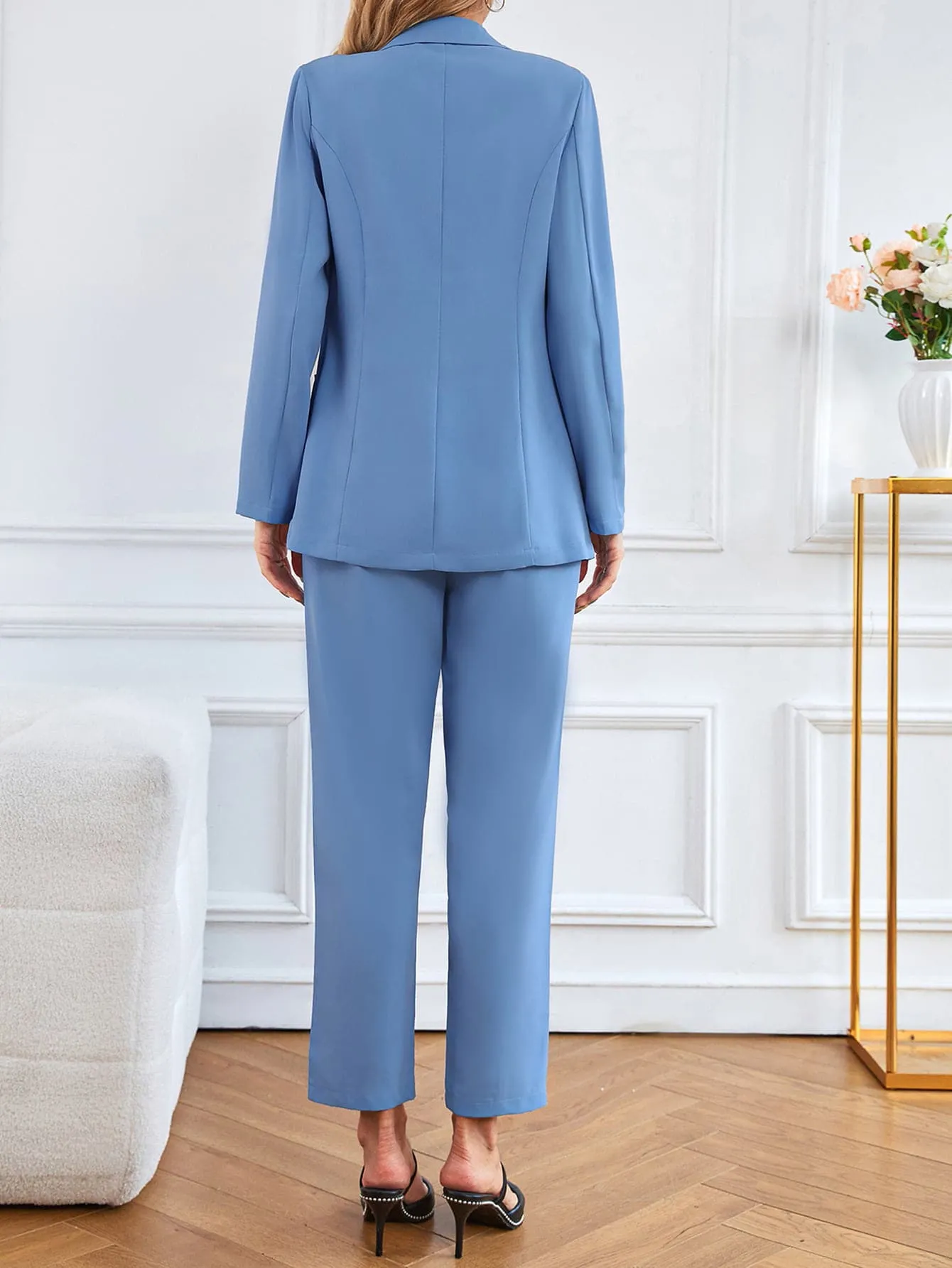 Privé Lapel Neck Single Button Blazer & Pants