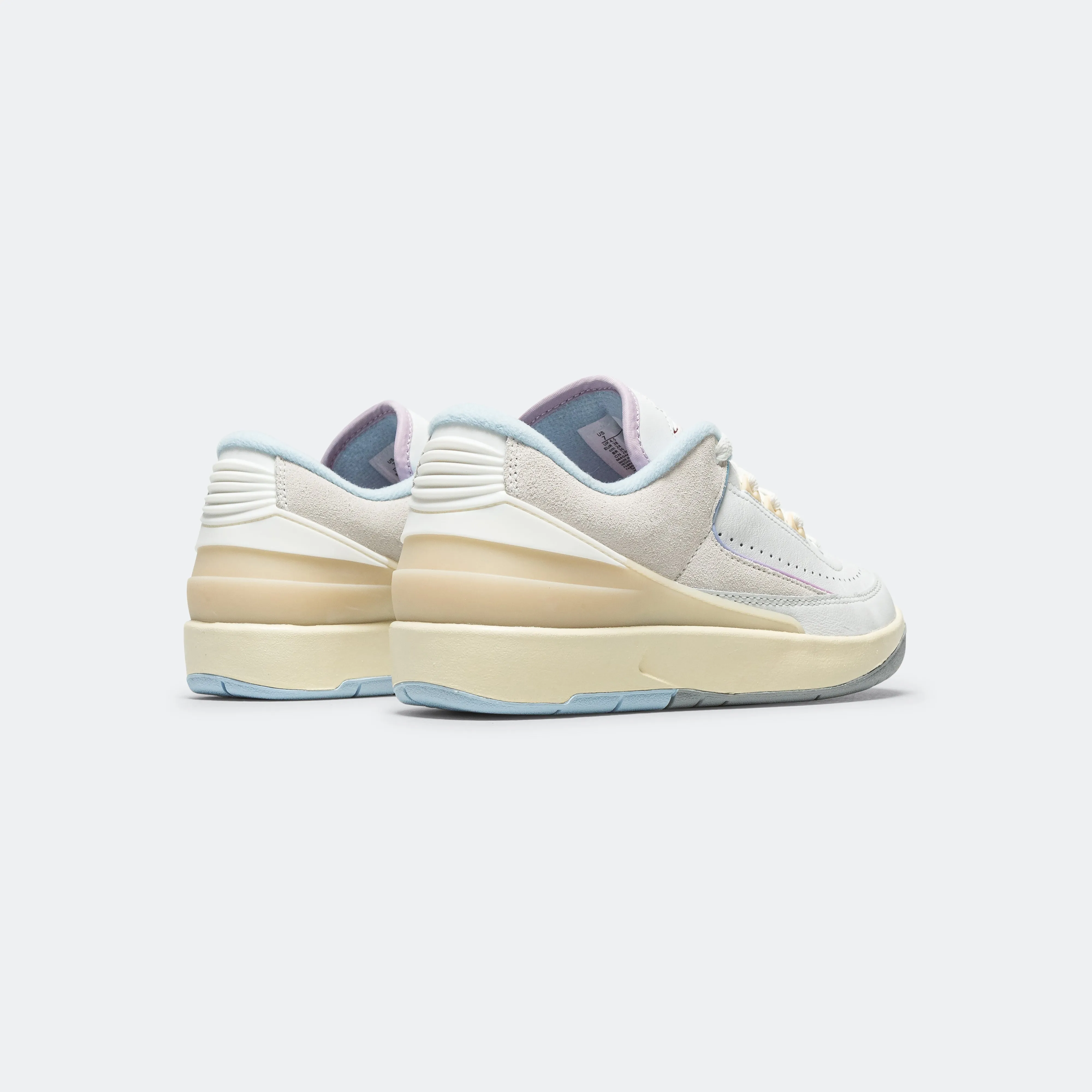 Womens Air Jordan 2 Retro Low - Summit White/Varsity Red-Ice Blue