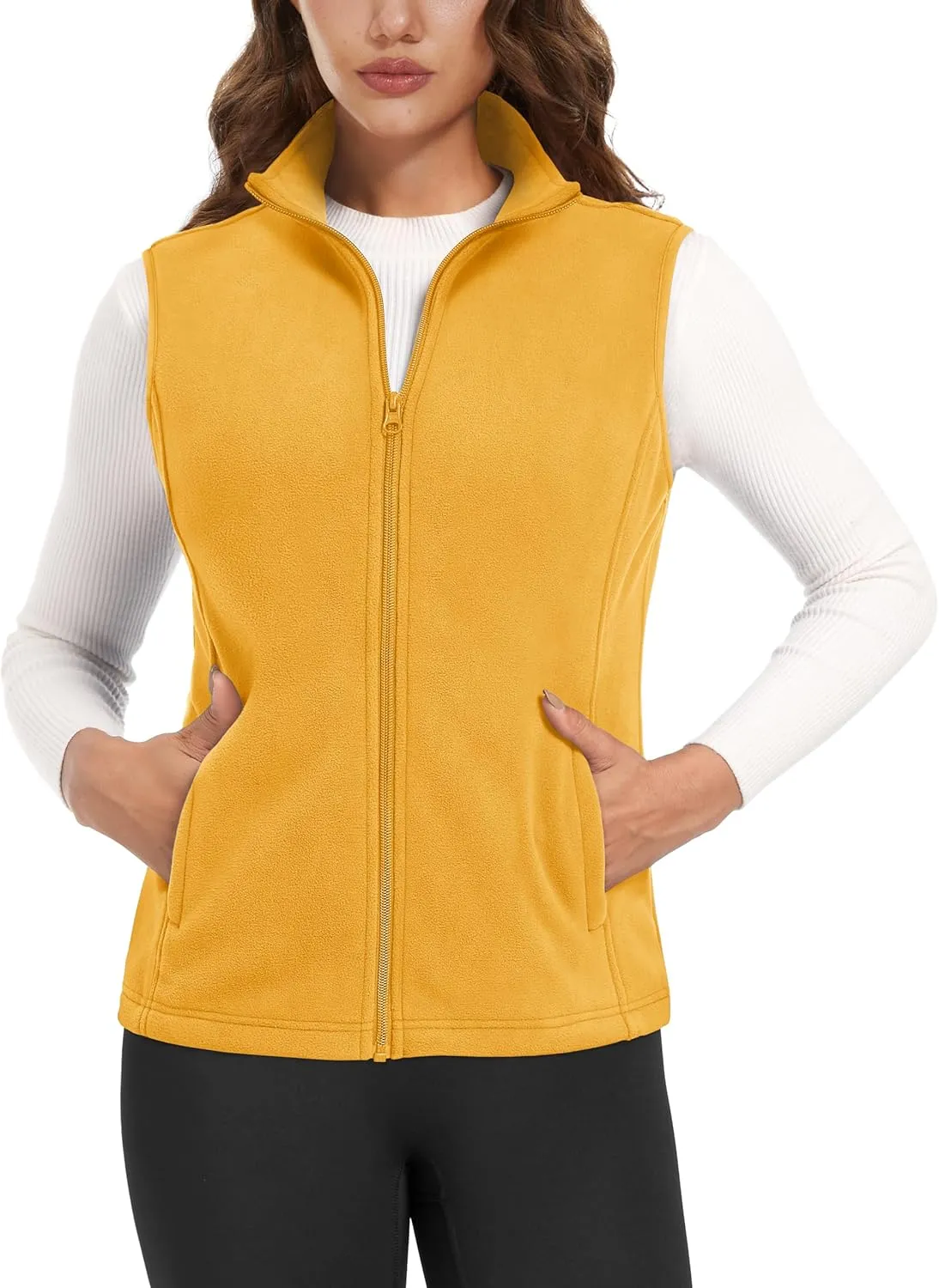 Women's Fleece Vest Outerwear Sleeveless Lightweight Zip Jackets Warm Soft Vests with Zipper Pockets