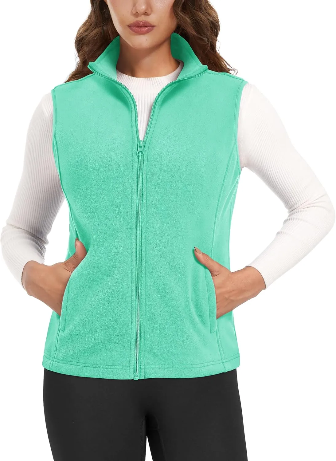 Women's Fleece Vest Outerwear Sleeveless Lightweight Zip Jackets Warm Soft Vests with Zipper Pockets